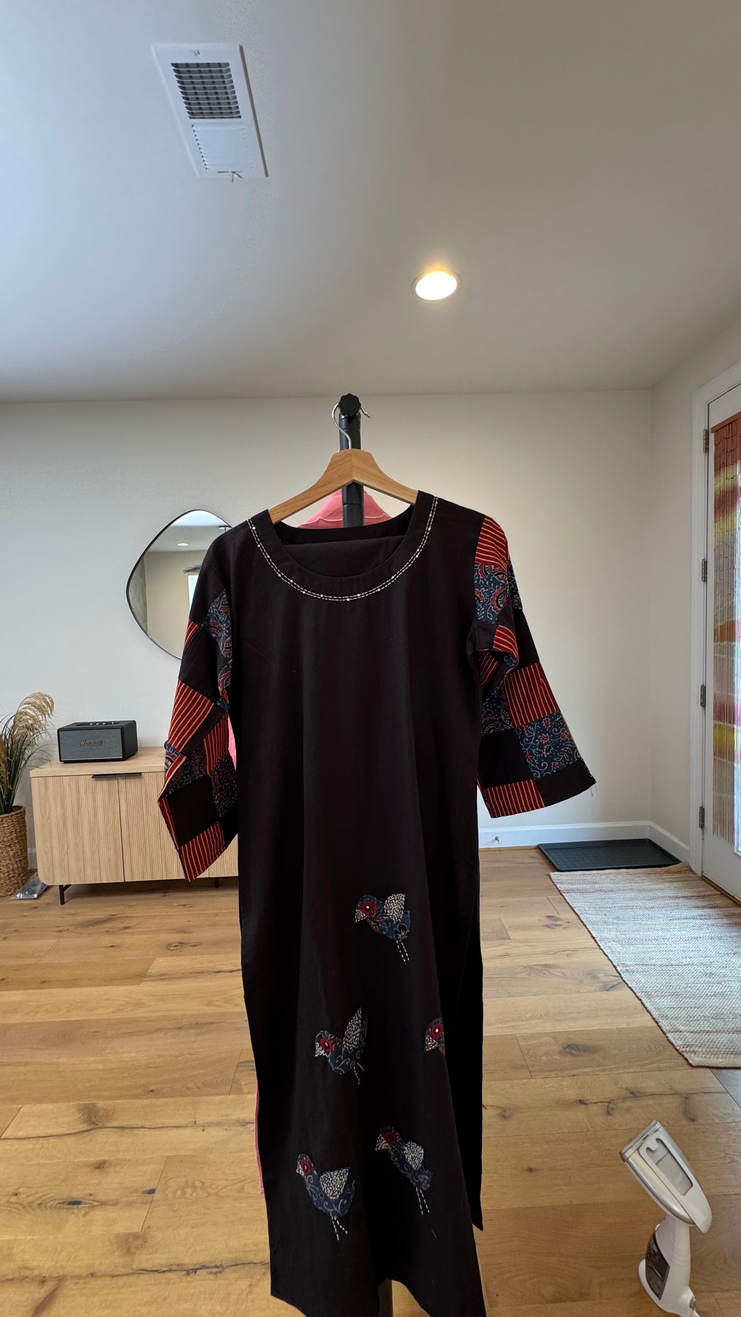 Elegant black Kurthi Set with Bird Appliqué Design