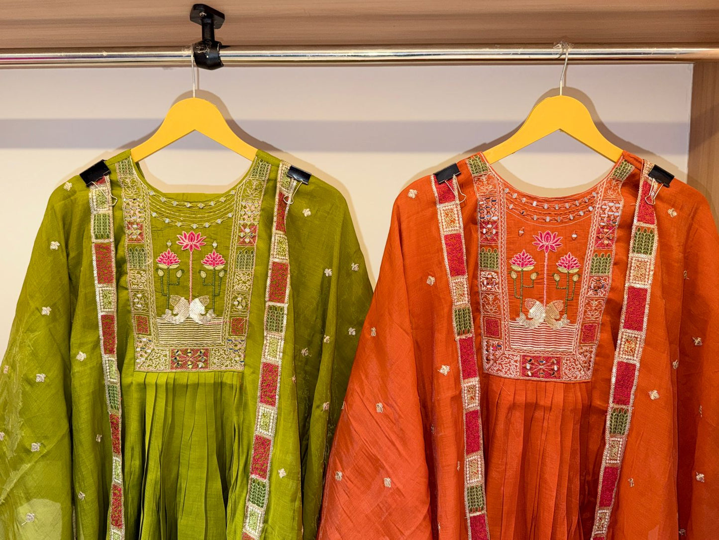 DV Preorder only - Mulchanderi Elegance 3-Piece Set