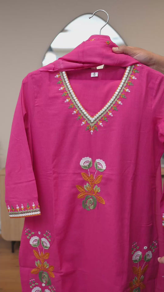 Graceful Pink Kurti Set with Machine Embroidery