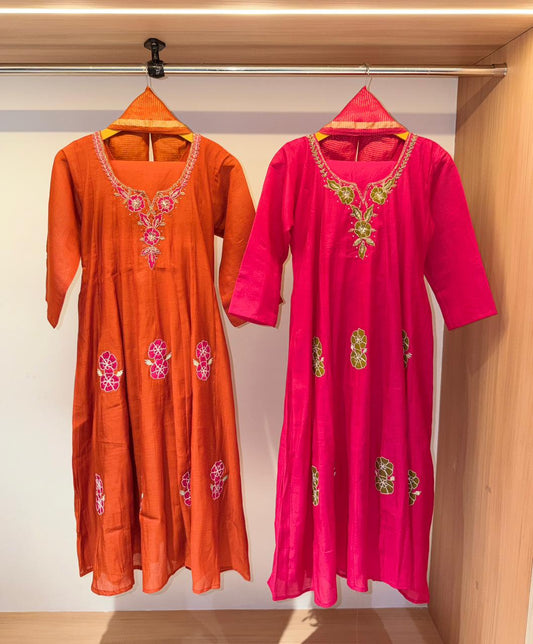 Rangoli Floral Embroidered Anarkali Kurta (Rust/Pink)