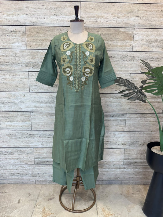 Floral Embroidered Kurti