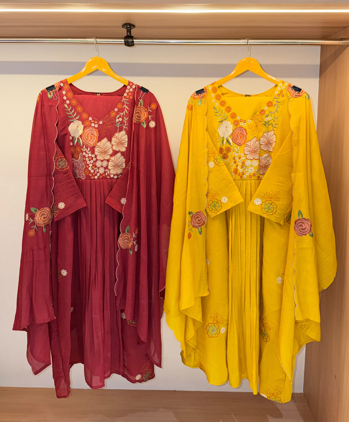 Embroidered Mulchanderi Kurti set