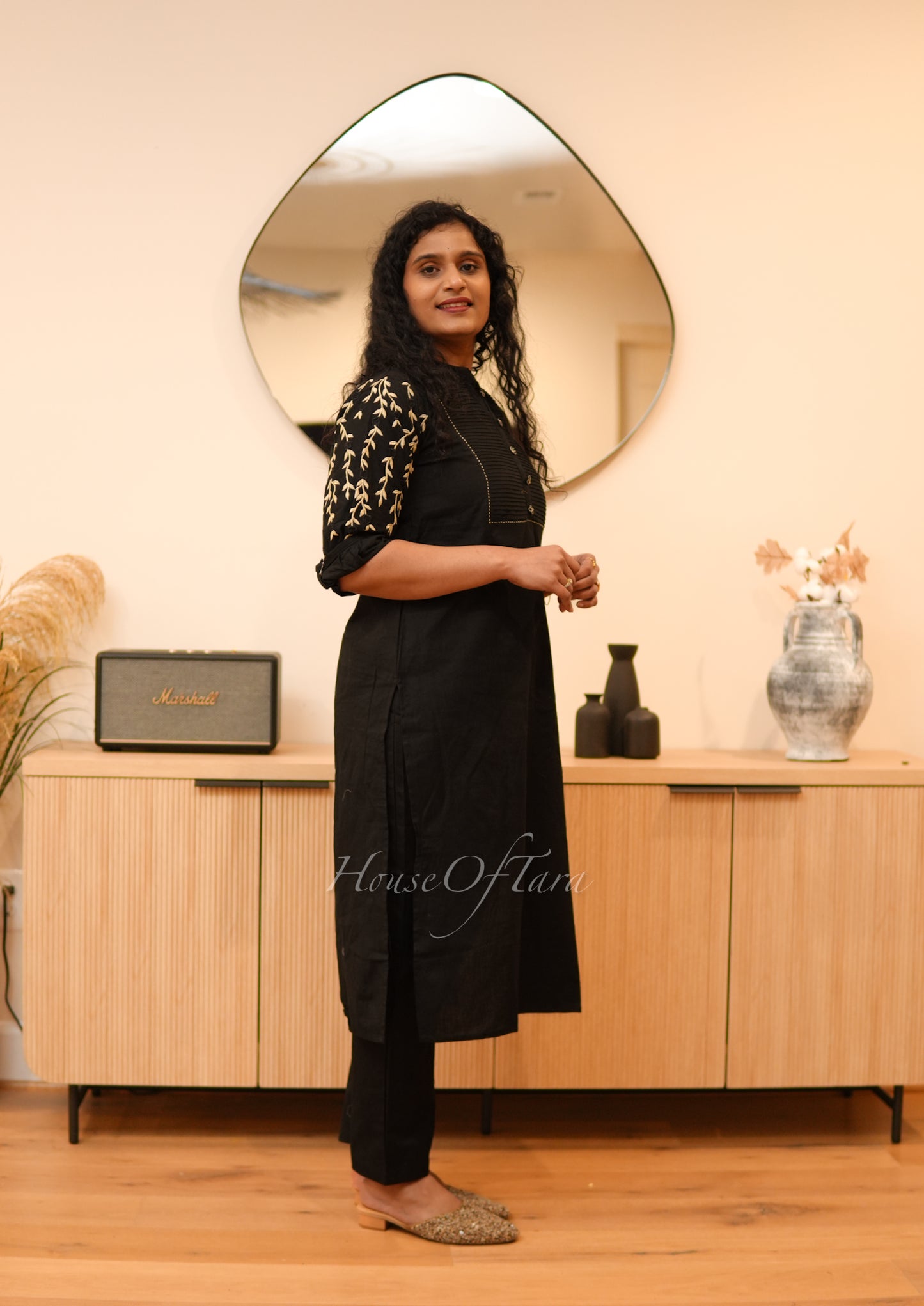 Black - Elegant Cotton Kurti Set with Embroidered Sleeves