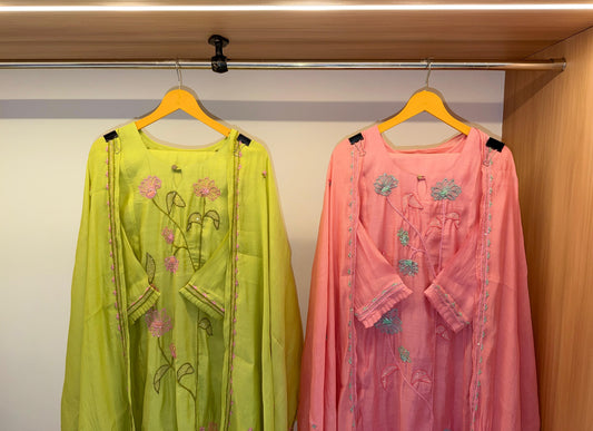 Pushpa Floral Embroidered Mulchanderi Set (Pista/Peach/Blue)