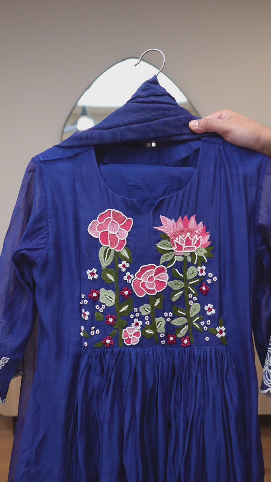 DV- Elegant Blue Kurti Set with Pearl-Accented Applique Embroidery