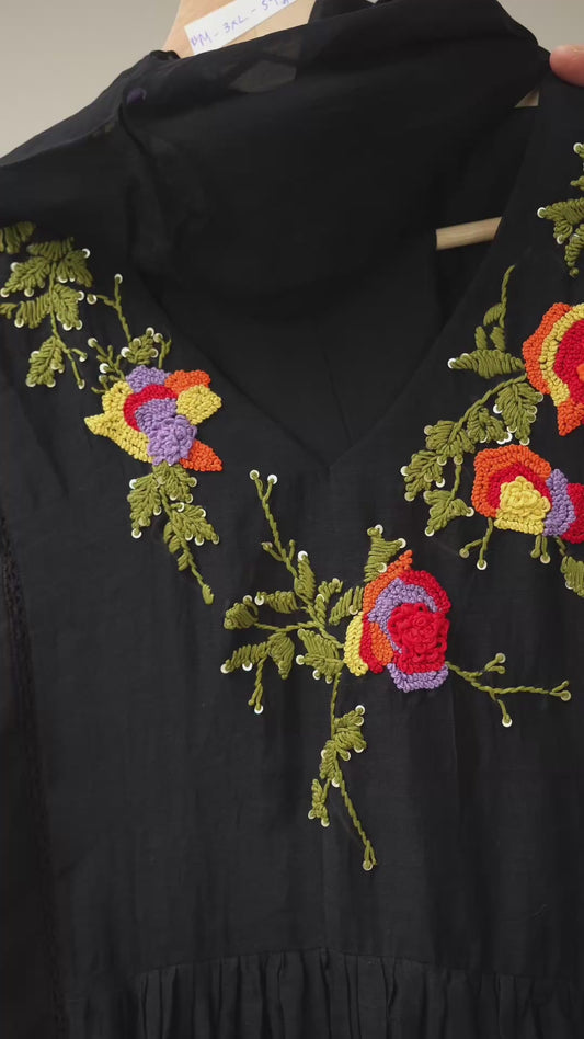 Black Boolean Knotwork kurti set with Multicolour Embroidery