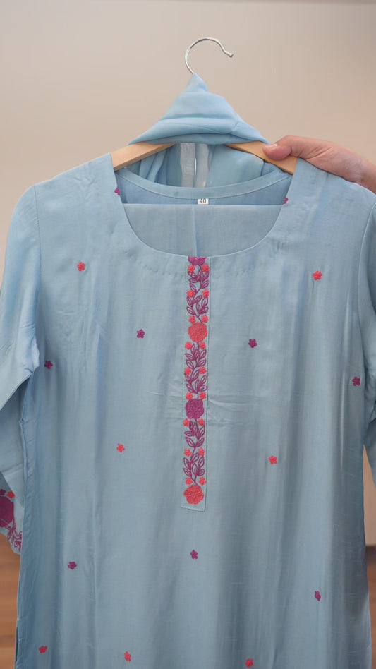 Blue color kurti with pink floral thread work