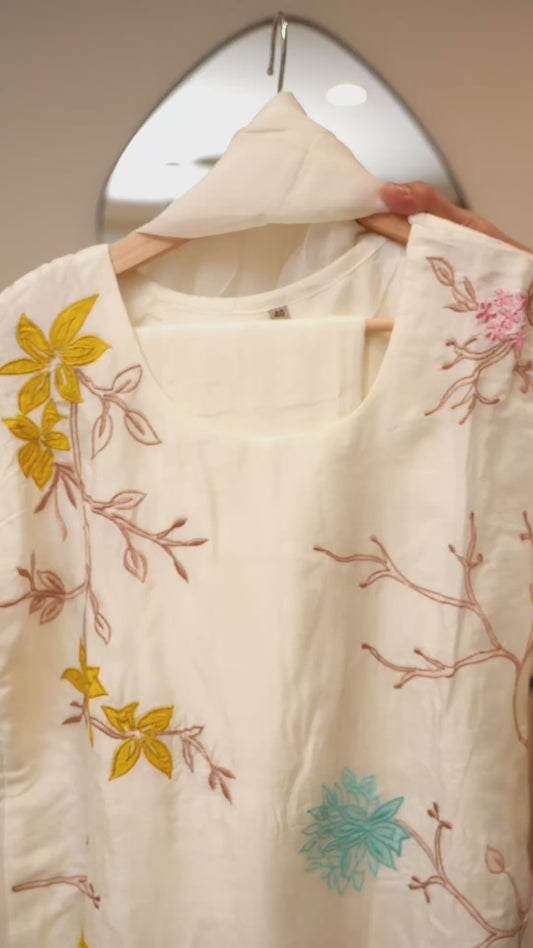Elegant White Russian Silk Kurti Set with Contrast Appliqué Detailing